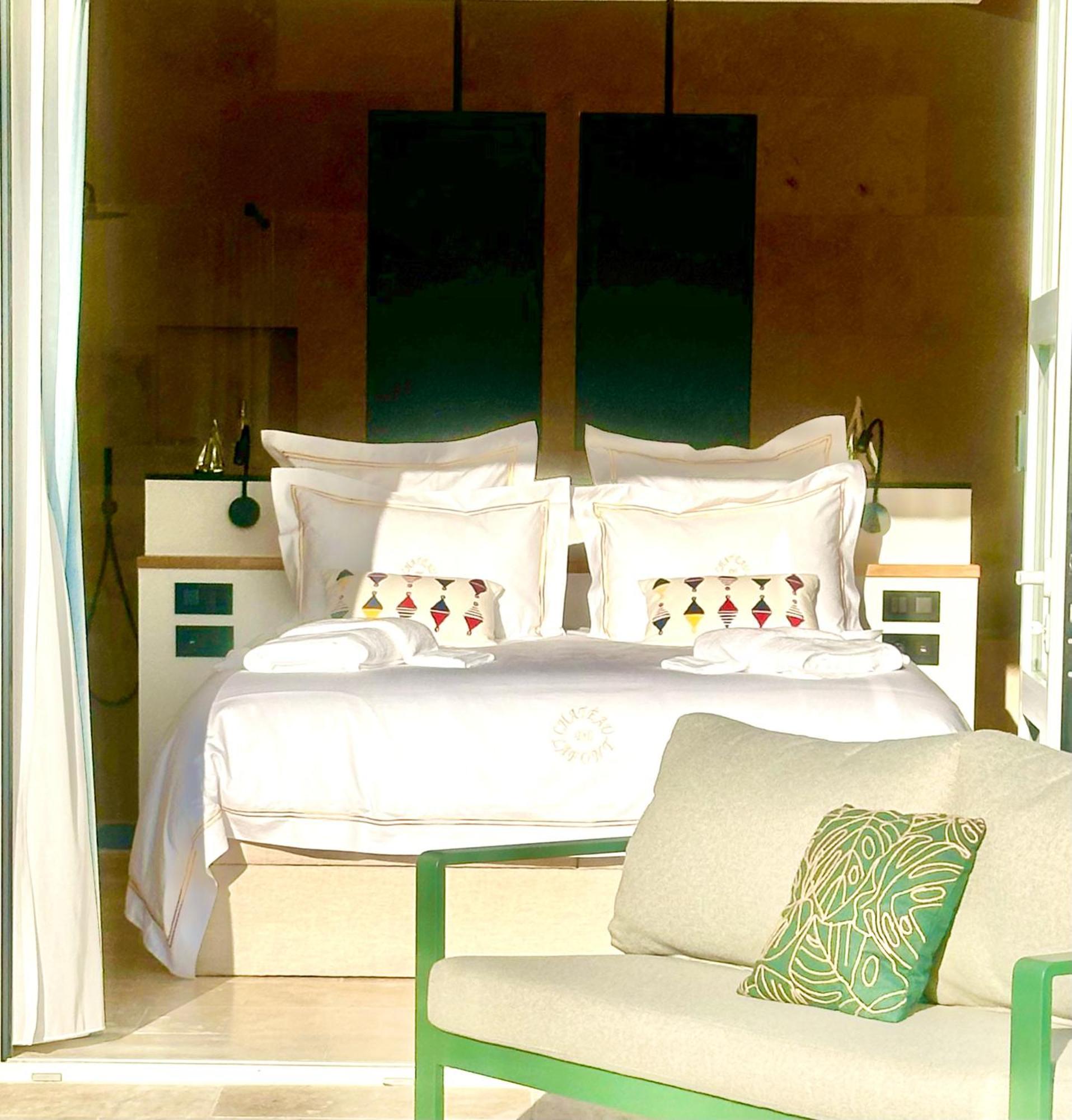 Chateau De Lafont Suites Saint-Vivien  Buitenkant foto