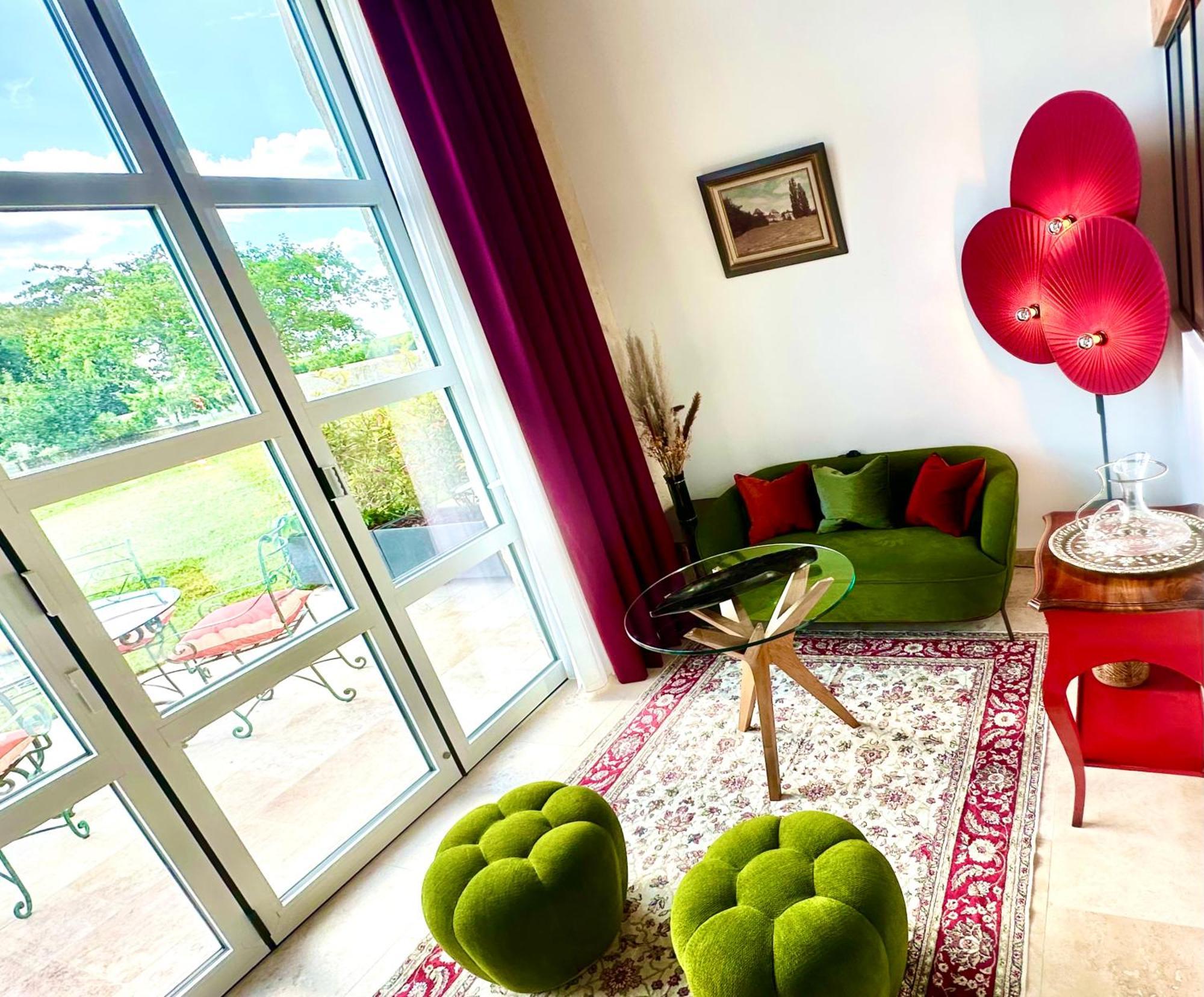 Chateau De Lafont Suites Saint-Vivien  Buitenkant foto