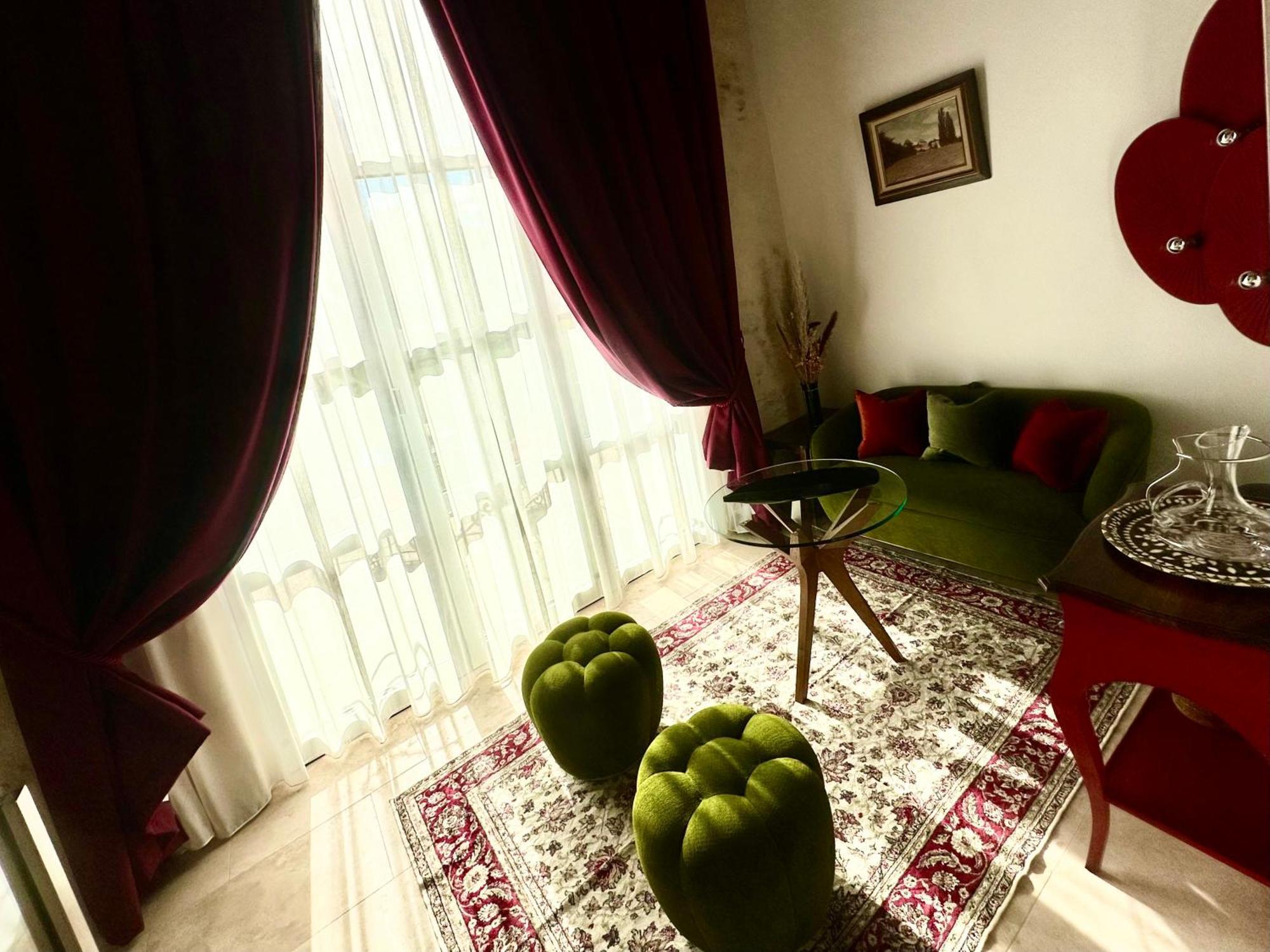 Chateau De Lafont Suites Saint-Vivien  Buitenkant foto