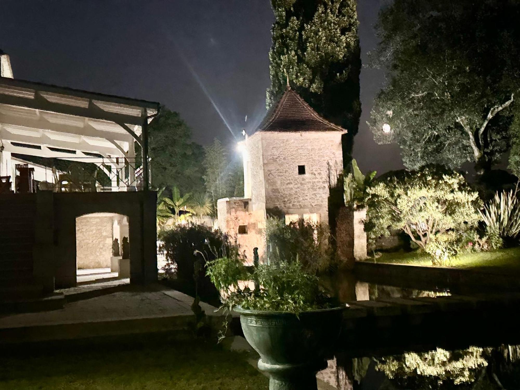 Chateau De Lafont Suites Saint-Vivien  Buitenkant foto